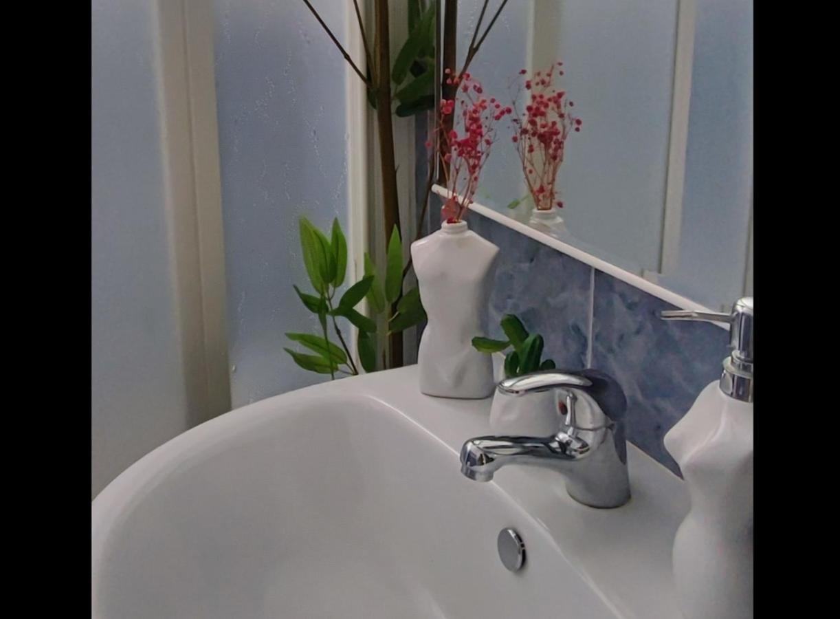 Apartamento 2 Habitaciones Tranquilo Y Ubicacion Perfecta Виго Экстерьер фото