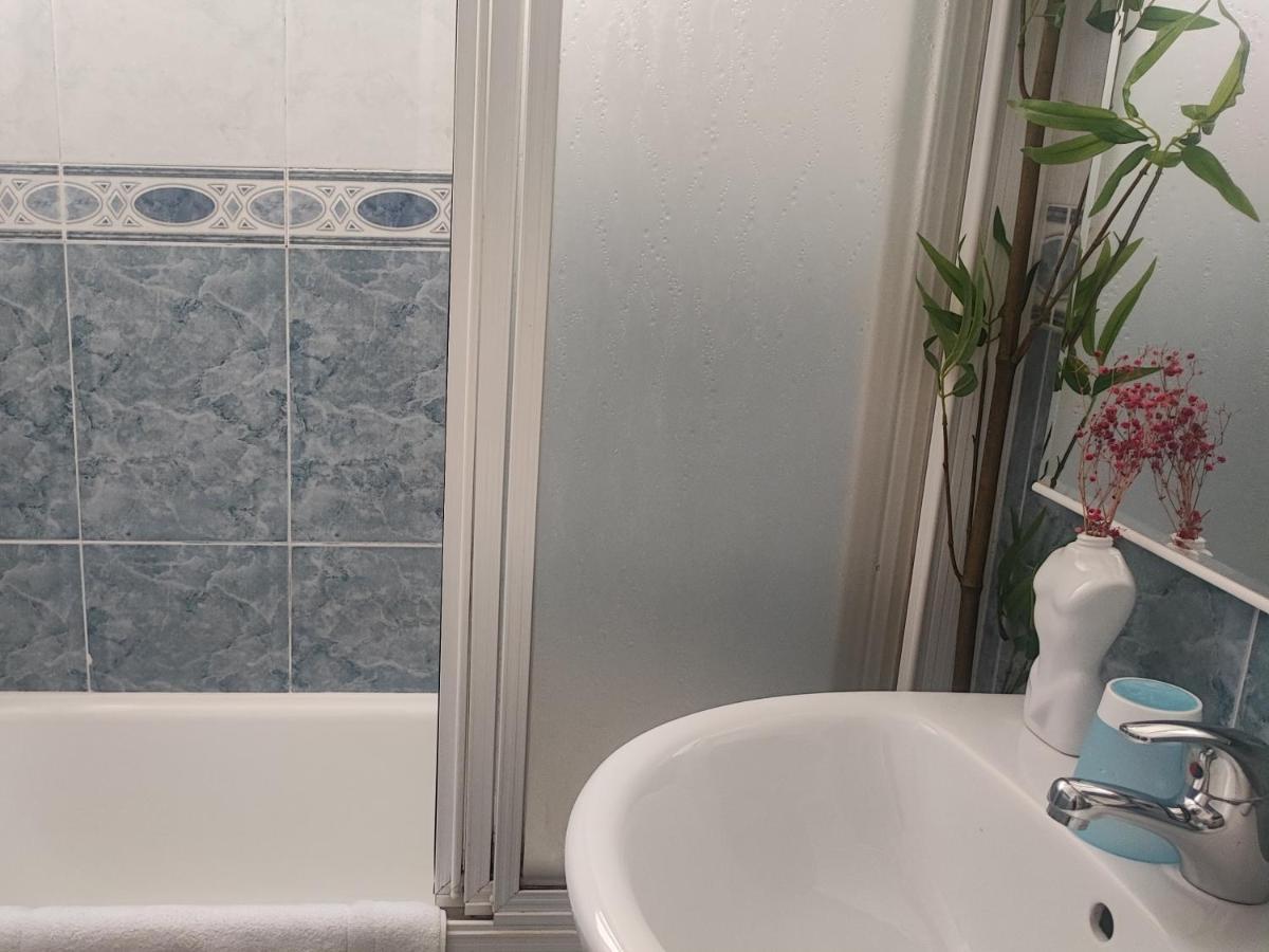 Apartamento 2 Habitaciones Tranquilo Y Ubicacion Perfecta Виго Экстерьер фото